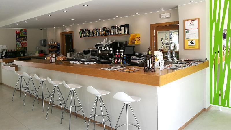 Aparthotel Complejo Al Sur Chiclana de la Frontera Exterior foto